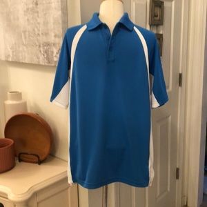 UNDER ARMOUR HEATGEAR SZ MED SHIRT